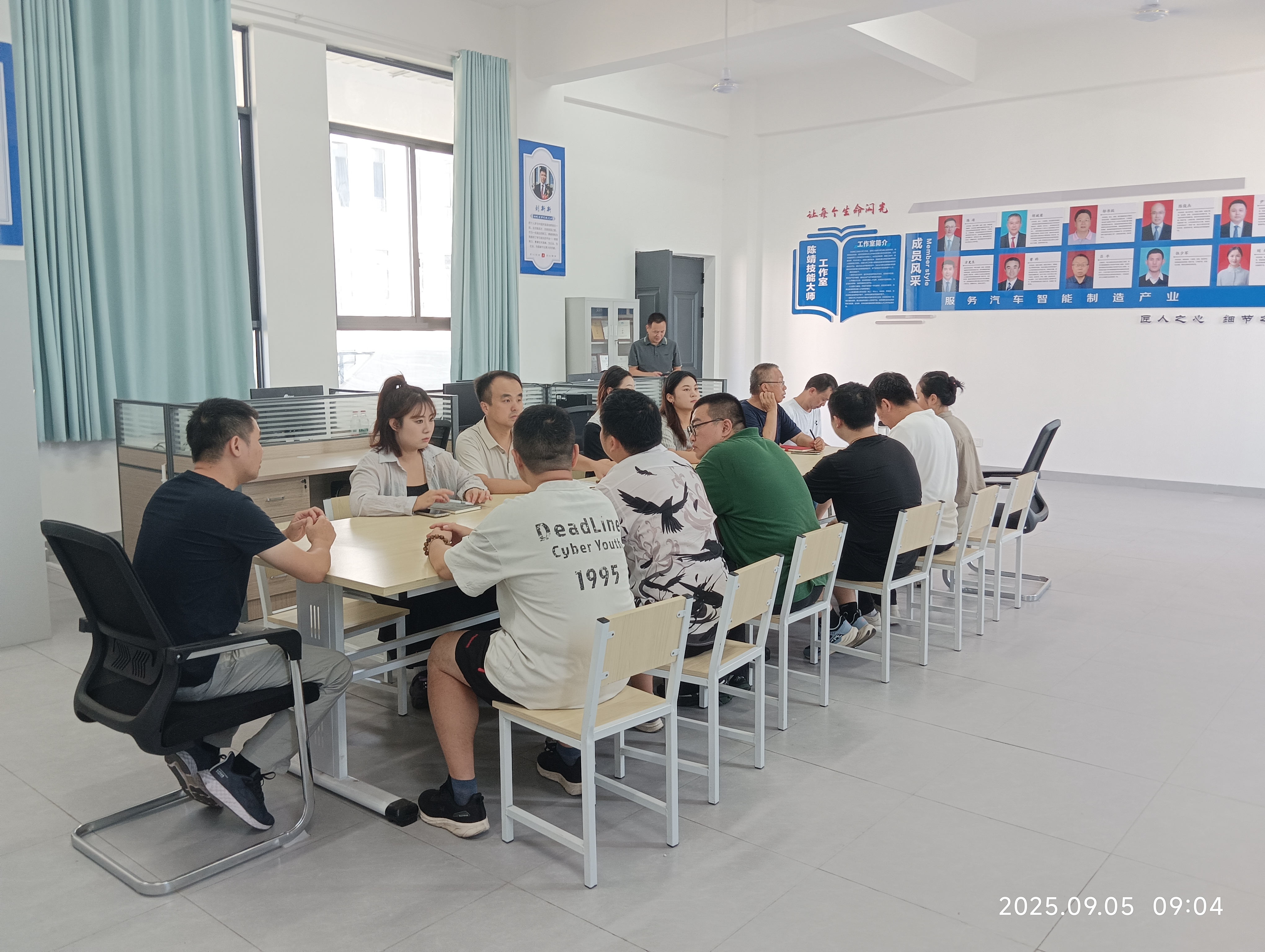 微信图片_20250919105555_262_33 微信图片_20250919105555_262_33